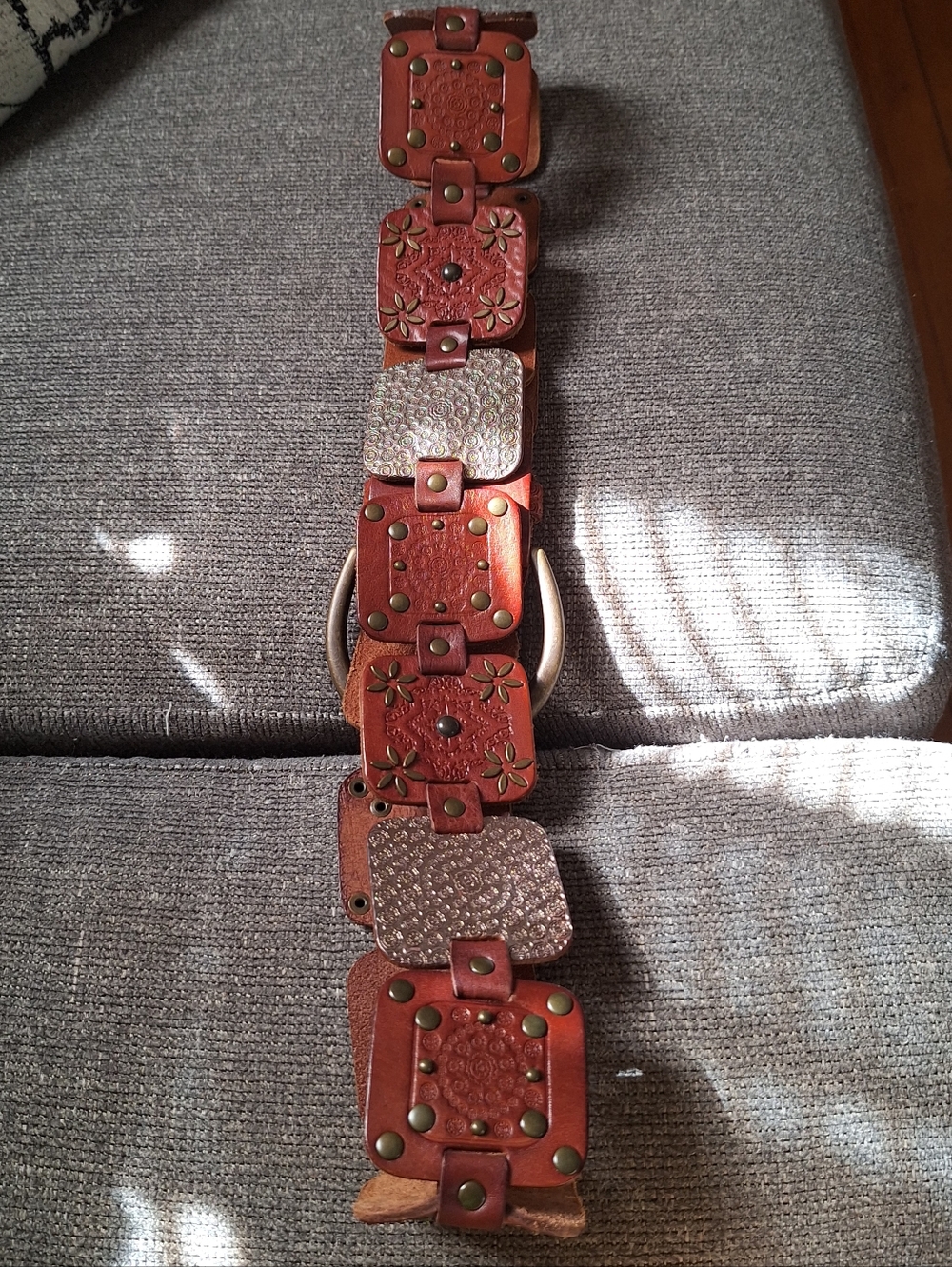 Brown Studded Leather Belt. Western, Hobo, Bohemian. Size Medium - Picture 3 of 11